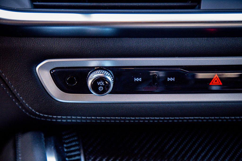 2026 BMW X5 M BASE 缩略图 24
