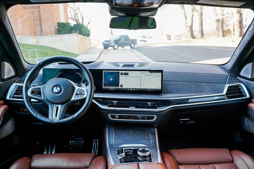 صورة مصغرة 12 لـ 2025 BMW X5 M60I