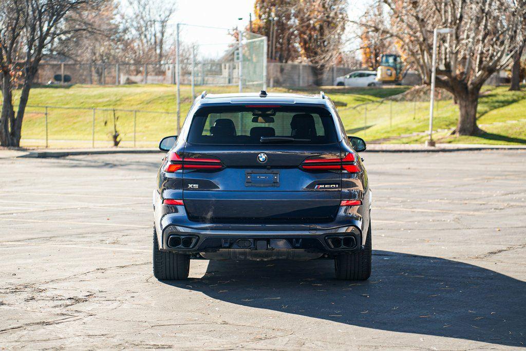 2025 BMW X5 M60I — фото 6