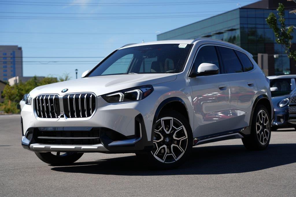 New 2026 BMW X1 xDrive28i