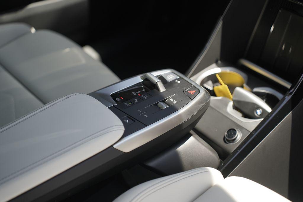 صورة مصغرة 16 لـ 2026 BMW X1 XDRIVE28I