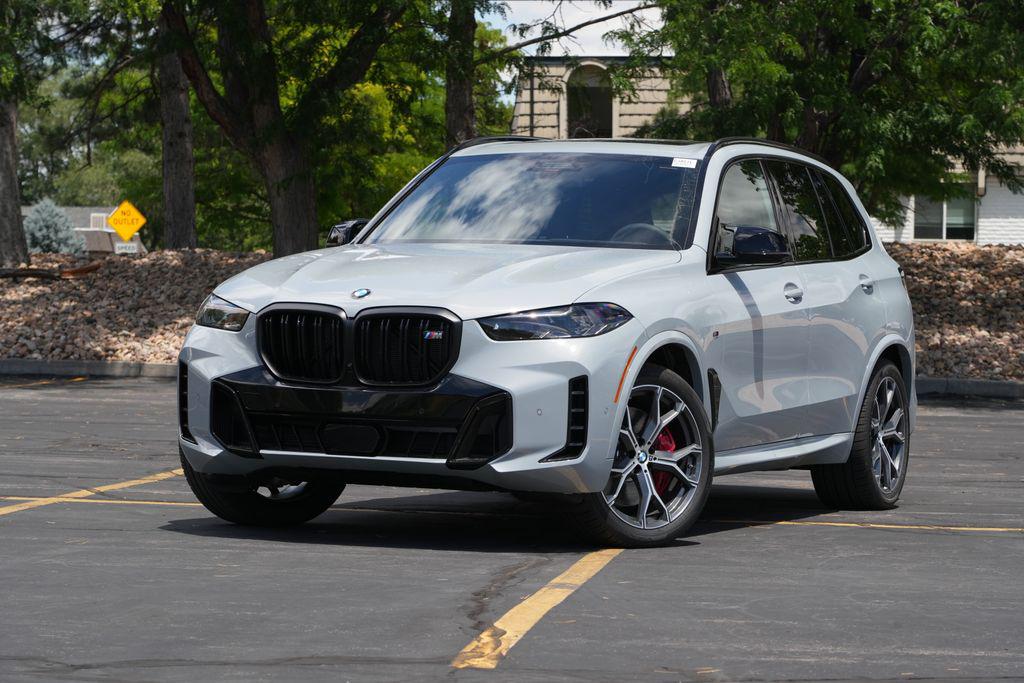 New 2026 BMW X5 M60i