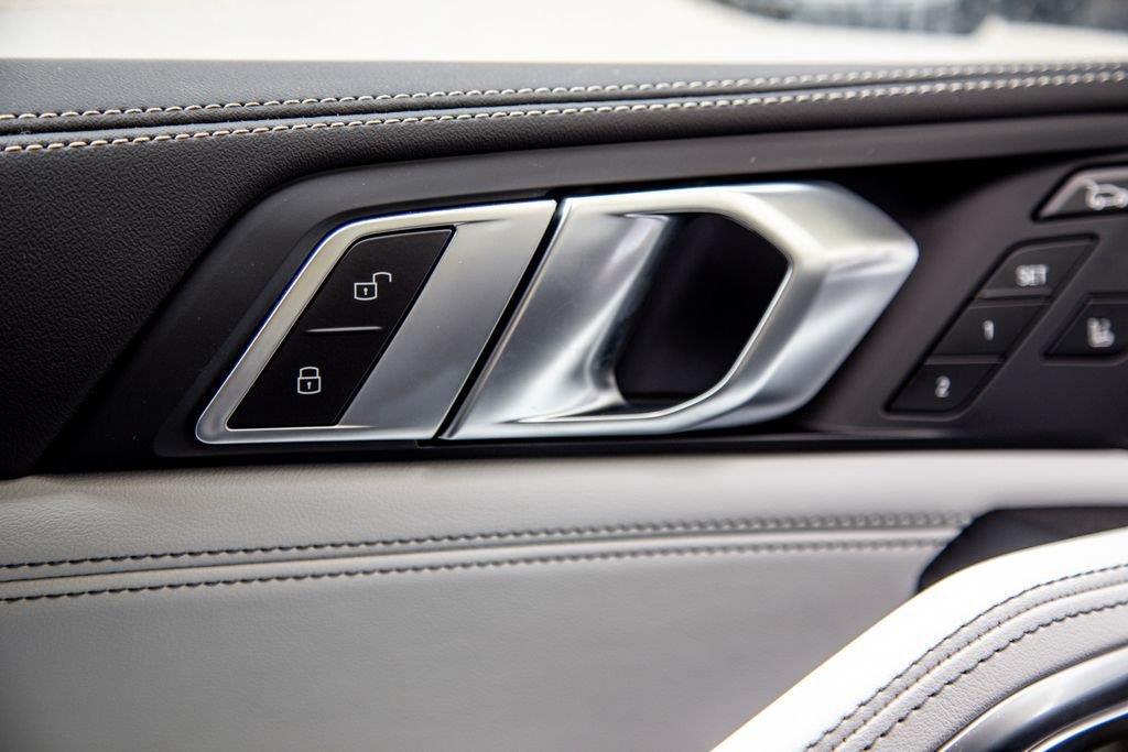 صورة مصغرة 18 لـ 2027 BMW X6 XDRIVE40I