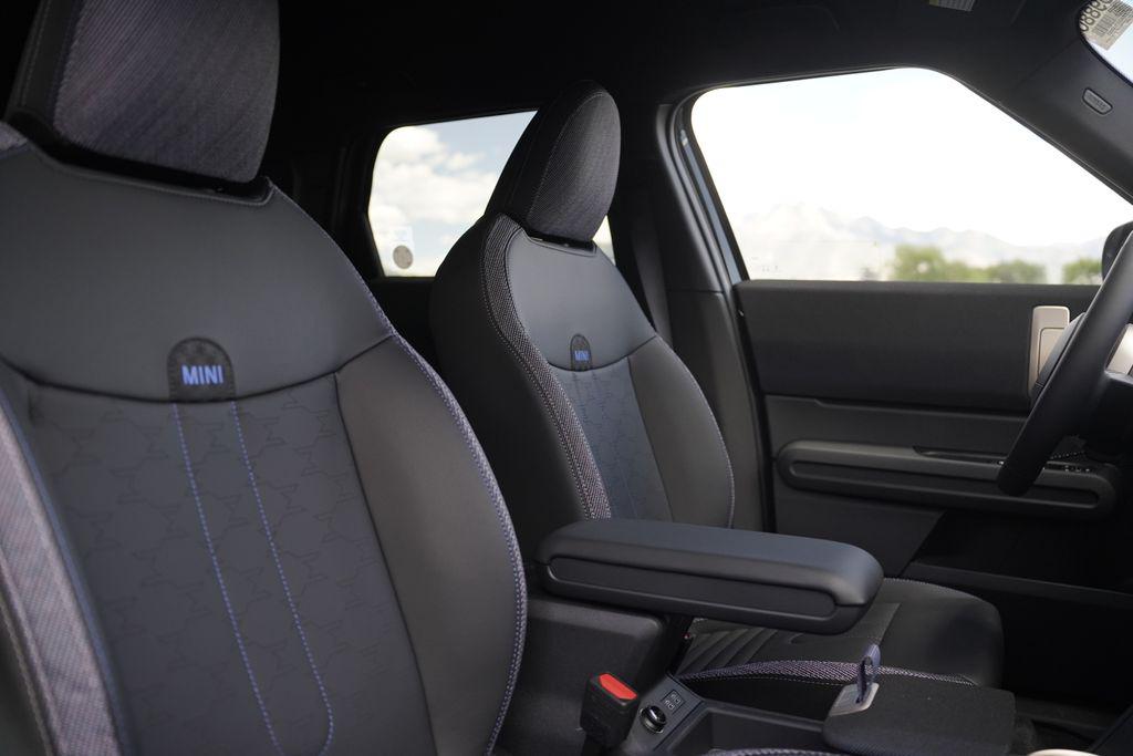 صورة مصغرة 14 لـ 2027 MINI COUNTRYMAN COOPER S ALL4