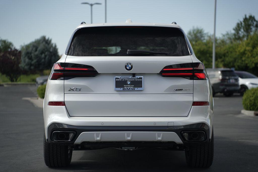 صورة 4 لـ 2026 BMW X5 XDRIVE40I