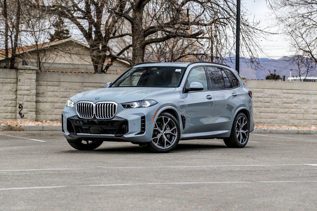 New 2026 BMW X5 PHEV xDrive50e