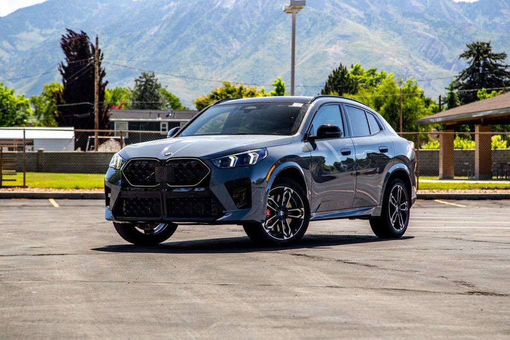 New 2026 BMW X2 xDrive28i
