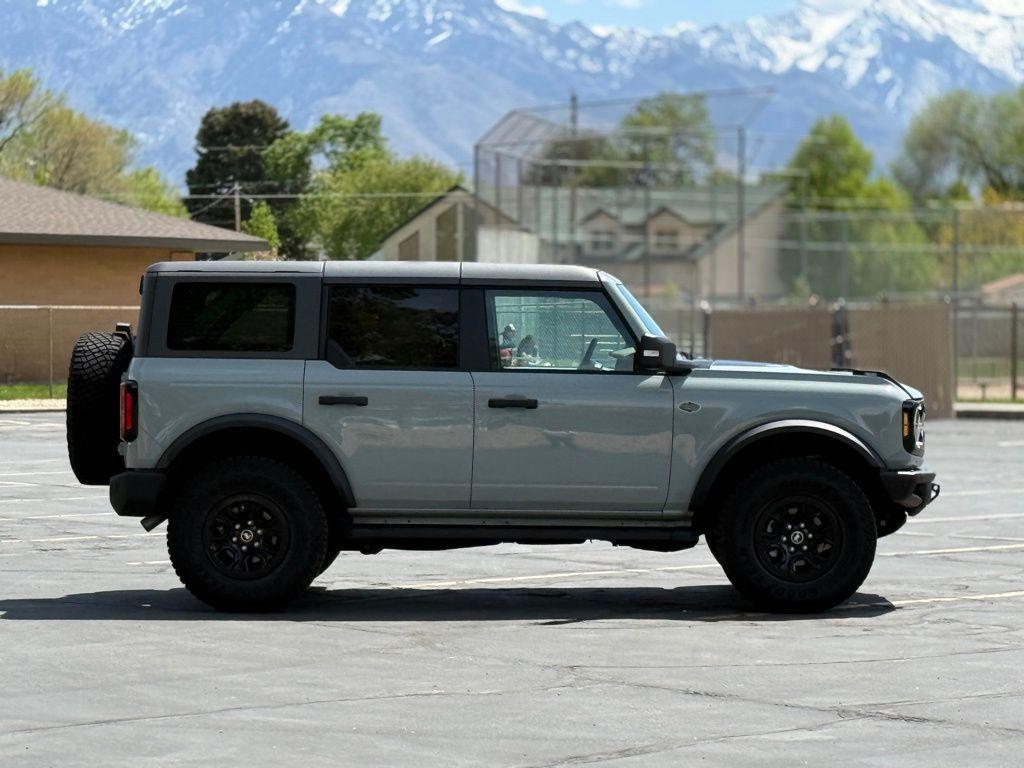 FORD BRONCO - 4