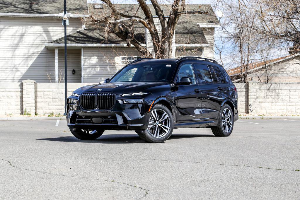 New 2026 BMW X7 xDrive40i