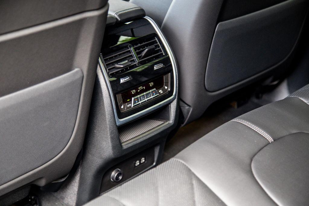 2026 BMW X5 PHEV XDRIVE50E — миниатюра 23