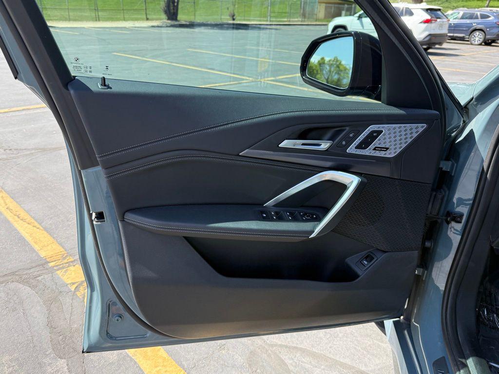 BMW X1 XDRIVE28I - 9