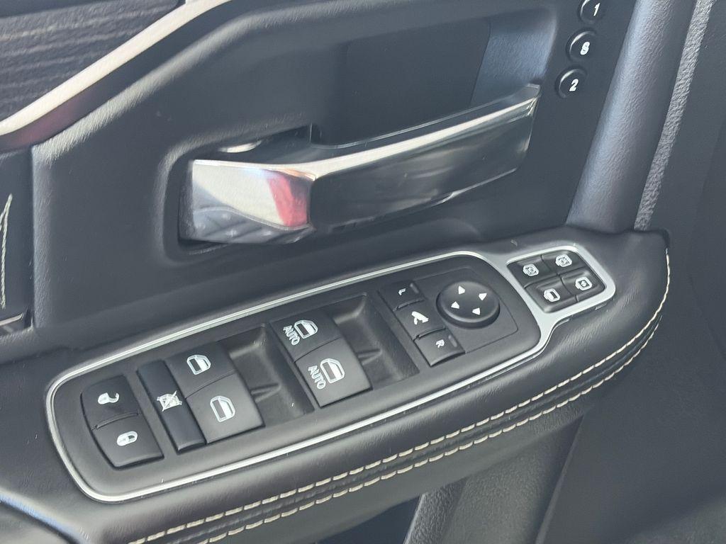 2024 RAM 3500 LIMITED 缩略图 26