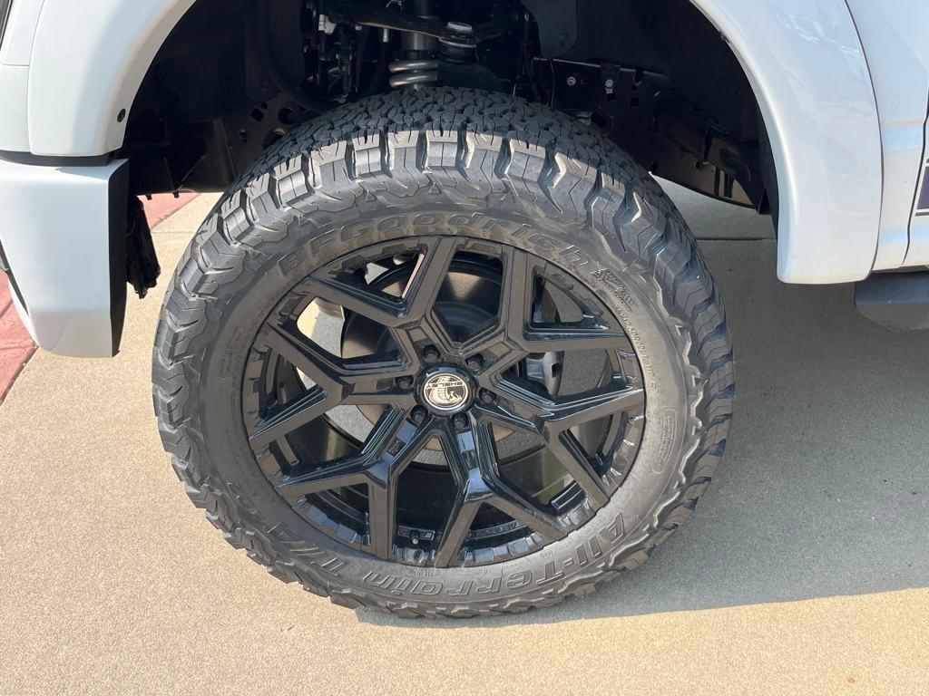 FORD F-150 LARIAT - 8