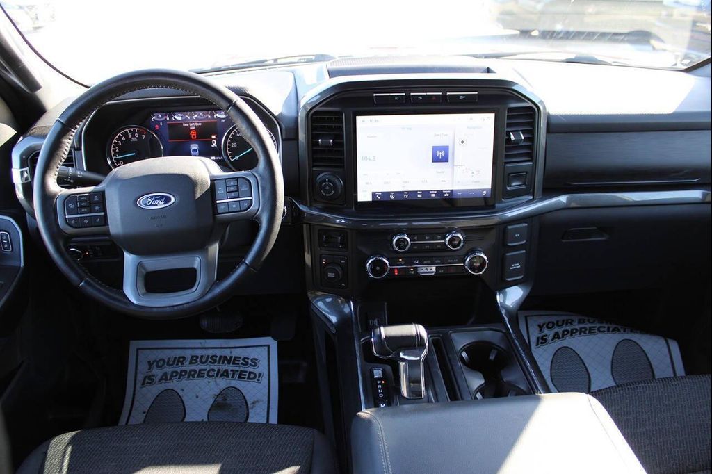 FORD F-150 XLT - 9