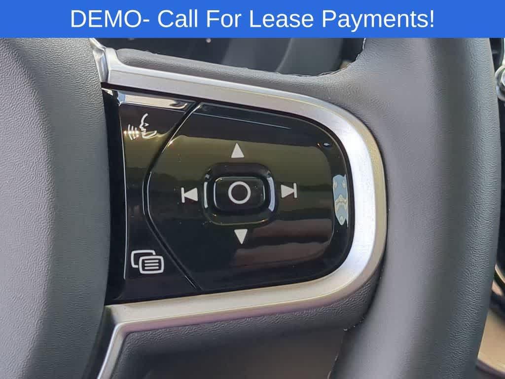 2026 Volvo XC60 PLUG-IN HYBRID T8 PLUS thumbnail 23