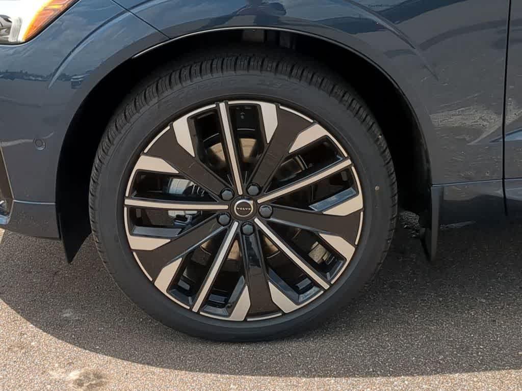 صورة مصغرة 13 لـ 2026 Volvo XC60 B5 ULTRA