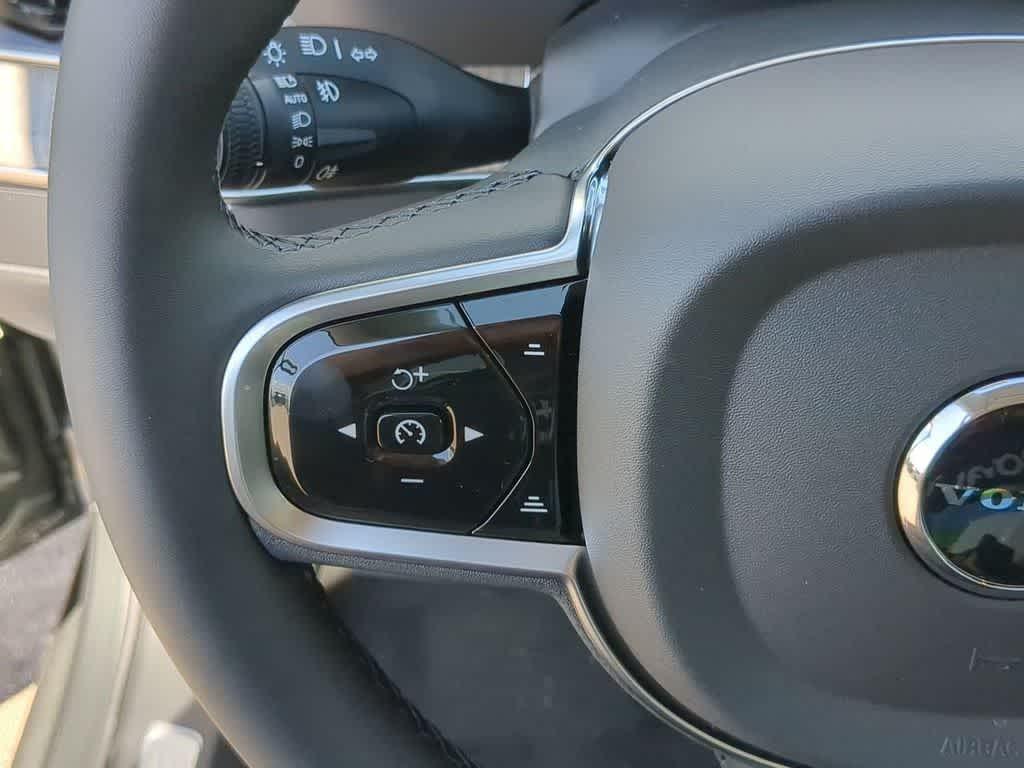 2027 Volvo XC90 ULTRA — миниатюра 22