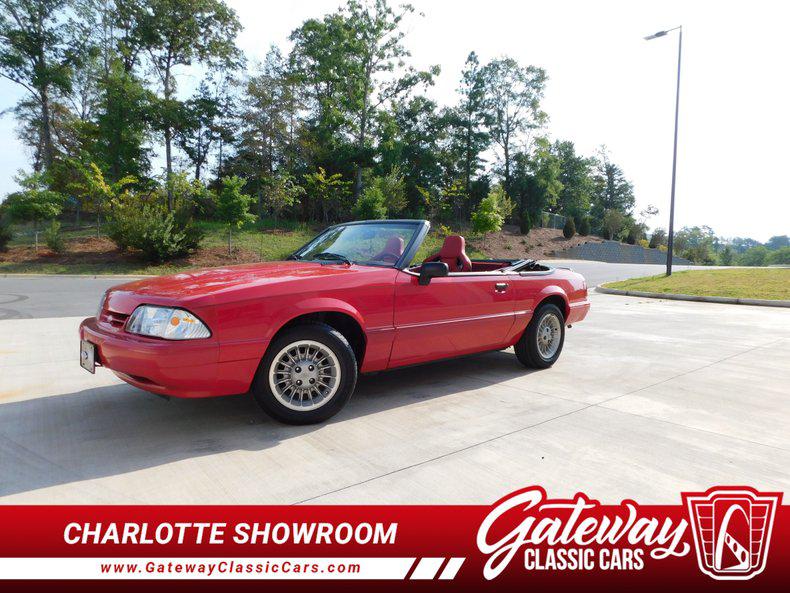 1992 Ford Mustang LX Convertible RWD