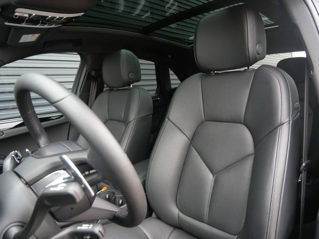 2026 Porsche MACAN 照片 5