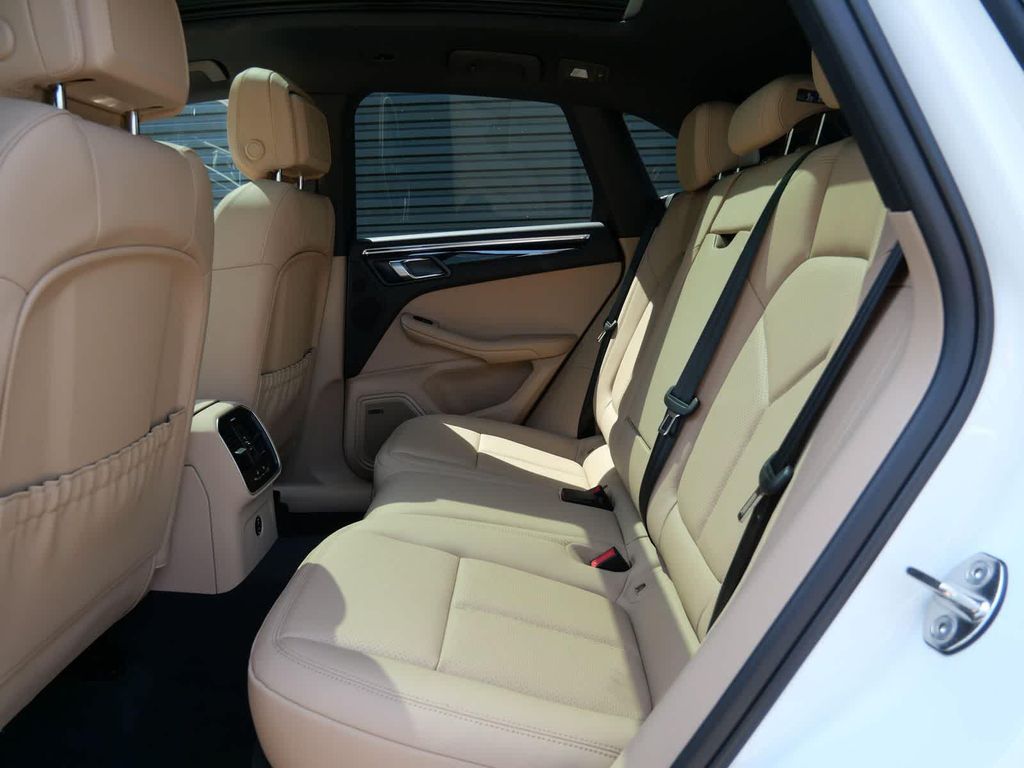 صورة مصغرة 11 لـ 2026 Porsche MACAN