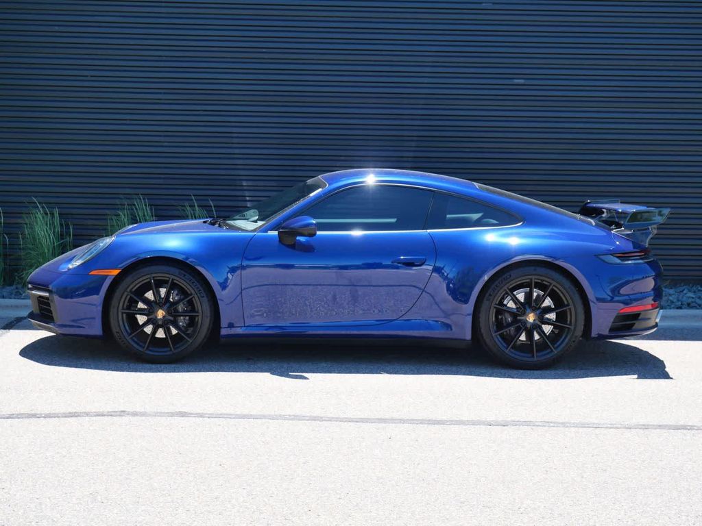 2023 Porsche 911 CARRERA — фото 2