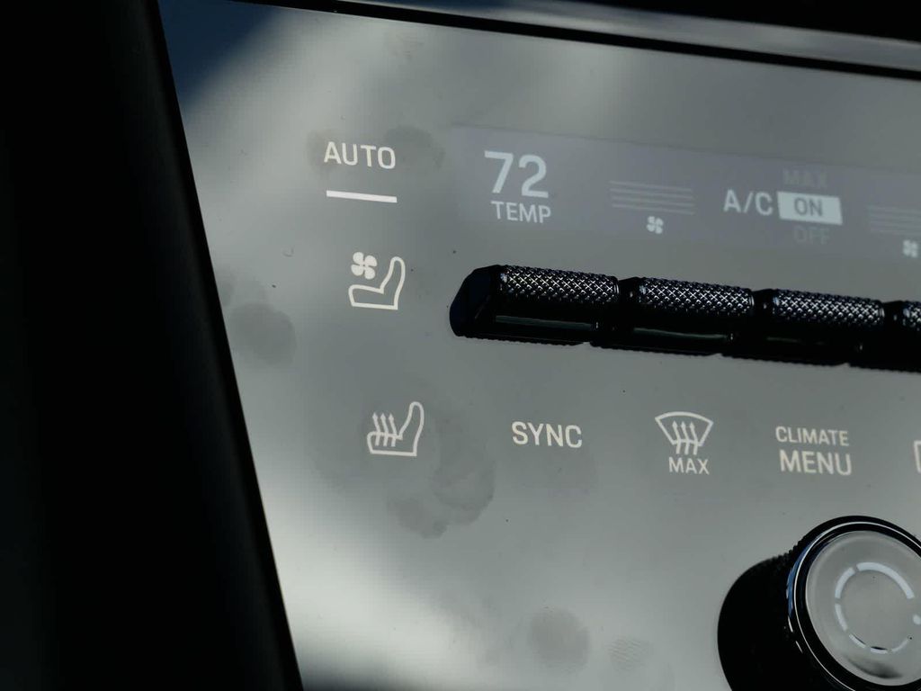2026 Porsche CAYENNE CAYENNE E-HYBRID — миниатюра 27