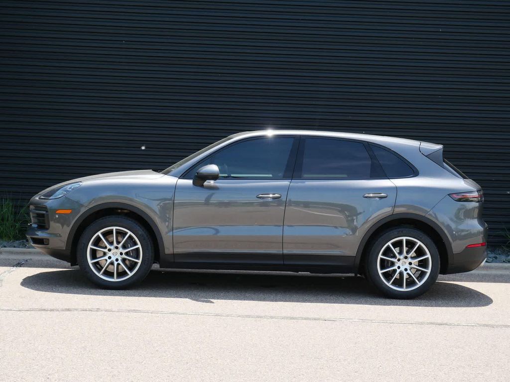 PORSCHE CAYENNE - 2