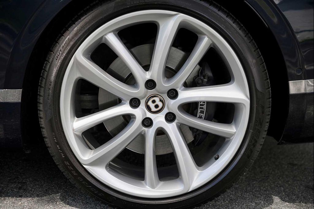 صورة مصغرة 25 لـ 2020 Bentley CONTINENTAL GT V8