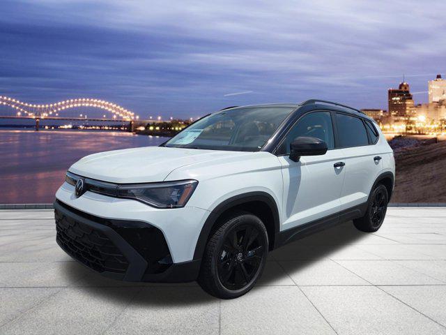 New 2026 Volkswagen Taos SE Black