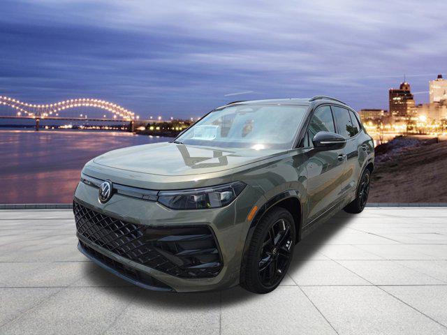 New 2026 Volkswagen Tiguan 2.0T SE R-Line Black