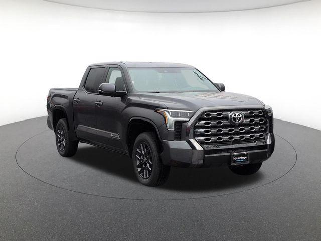 TOYOTA TUNDRA - 2