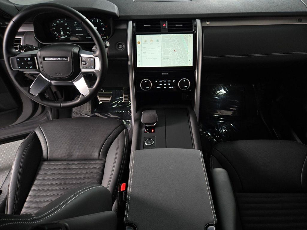صورة 4 لـ 2026 LAND Rover DISCOVERY GEMINI EDITION