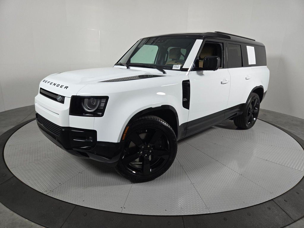 New 2026 Land Rover Defender P400 X-Dynamic SE