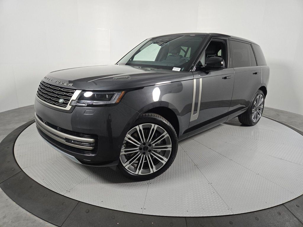 New 2026 Land Rover Range Rover P530 SE 7 Seat
