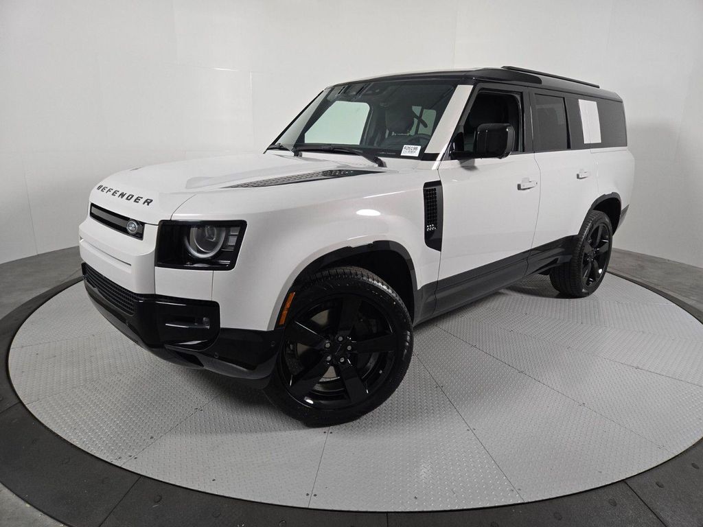 New 2026 Land Rover Defender P400 X-Dynamic SE