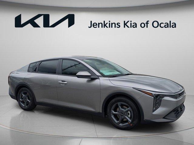 New 2026 Kia K4 LXS