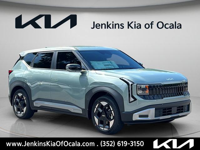 New 2027 Kia Seltos S