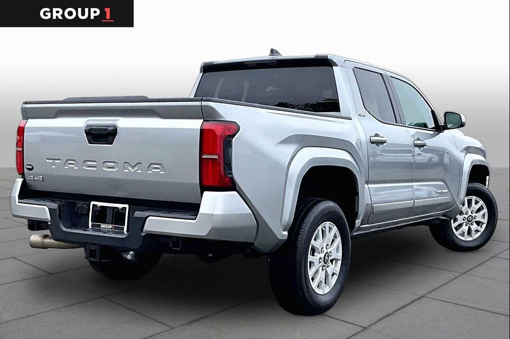 2025 Toyota TACOMA SR5 — миниатюра 13