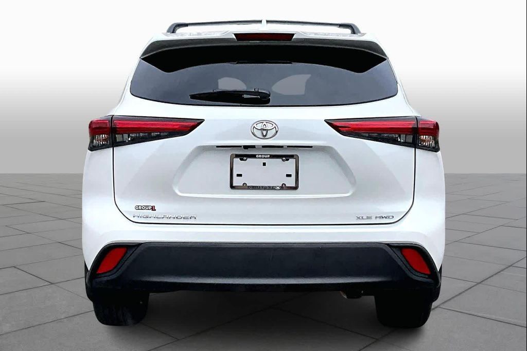 TOYOTA HIGHLANDER - 5