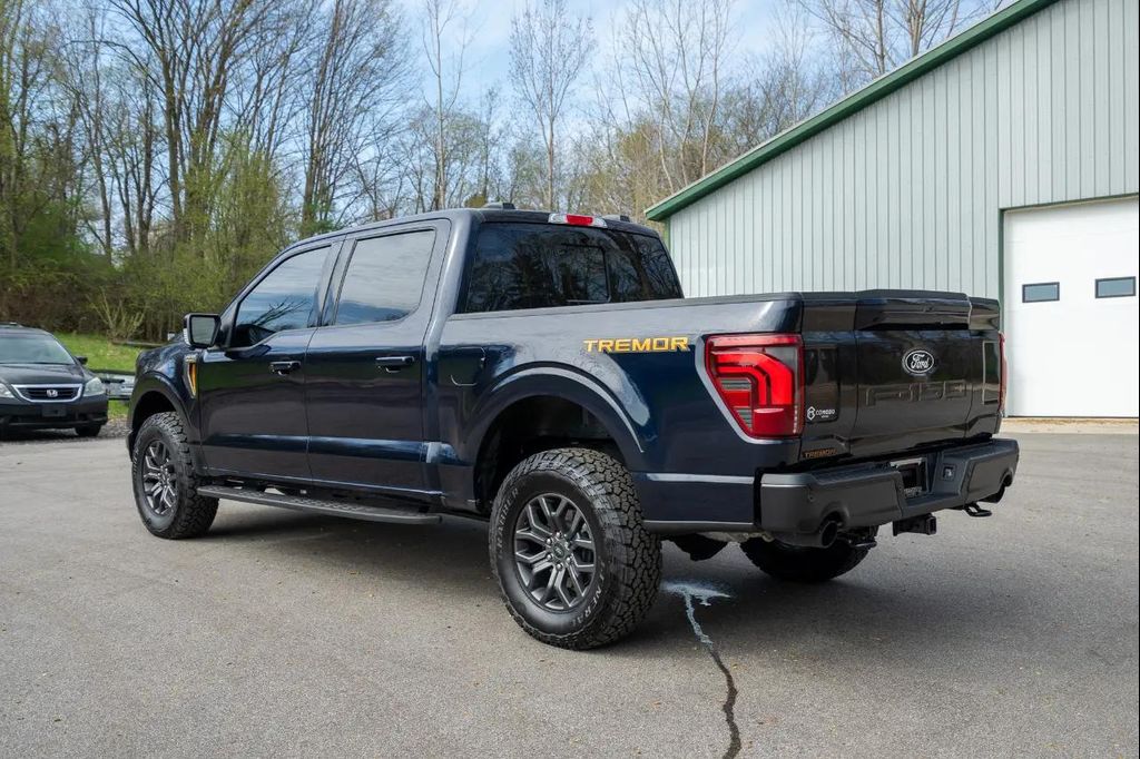 FORD F-150 TREMOR - 3