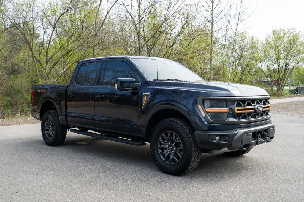 FORD F-150 TREMOR - 7