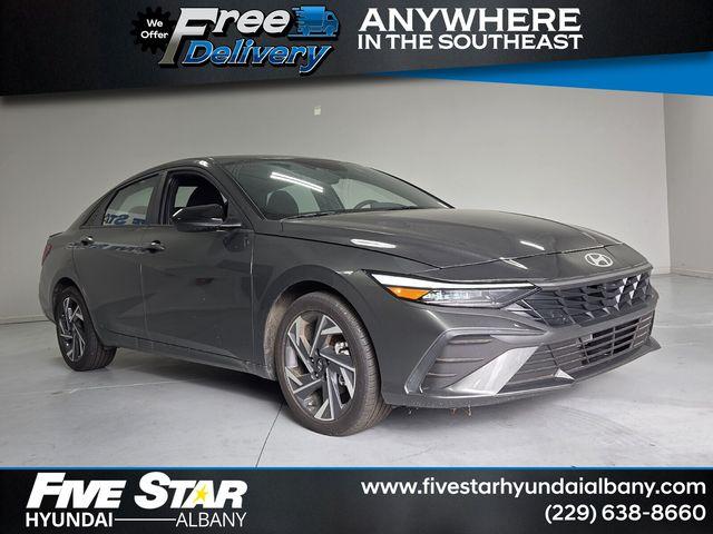 New 2025 Hyundai ELANTRA SEL Sport
