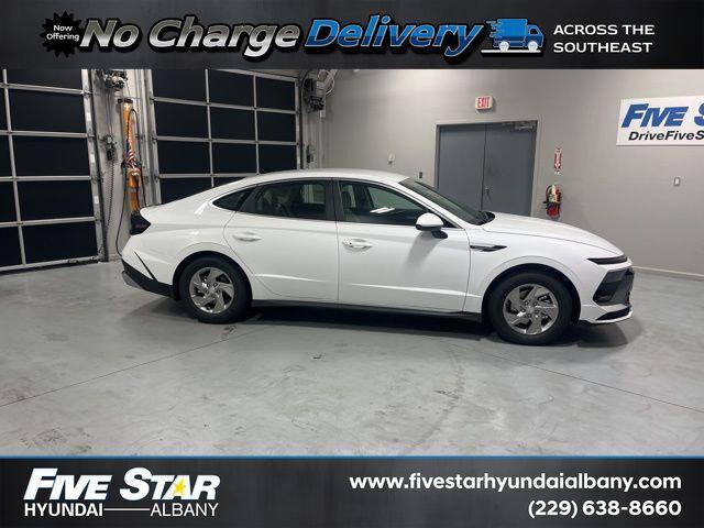 New 2026 Hyundai SONATA SE