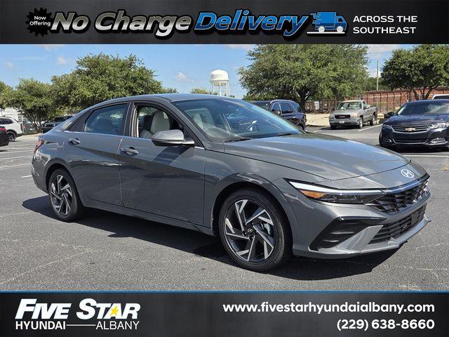 New 2026 Hyundai ELANTRA Limited
