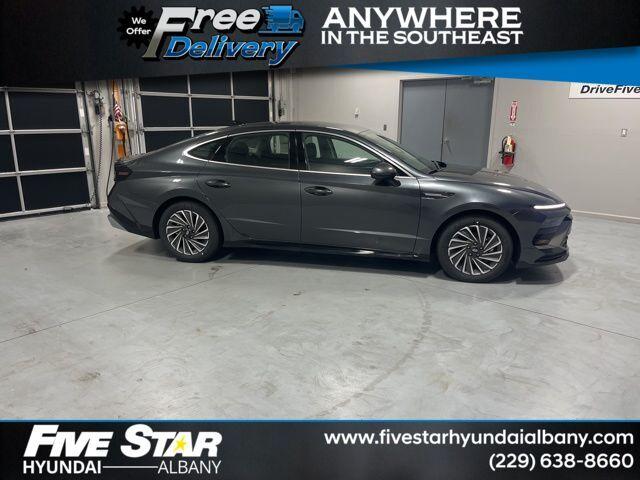 New 2025 Hyundai SONATA Hybrid SEL