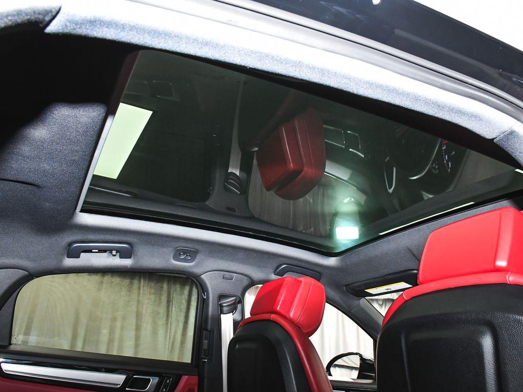 صورة مصغرة 54 لـ 2023 Porsche CAYENNE PLATINUM EDITION