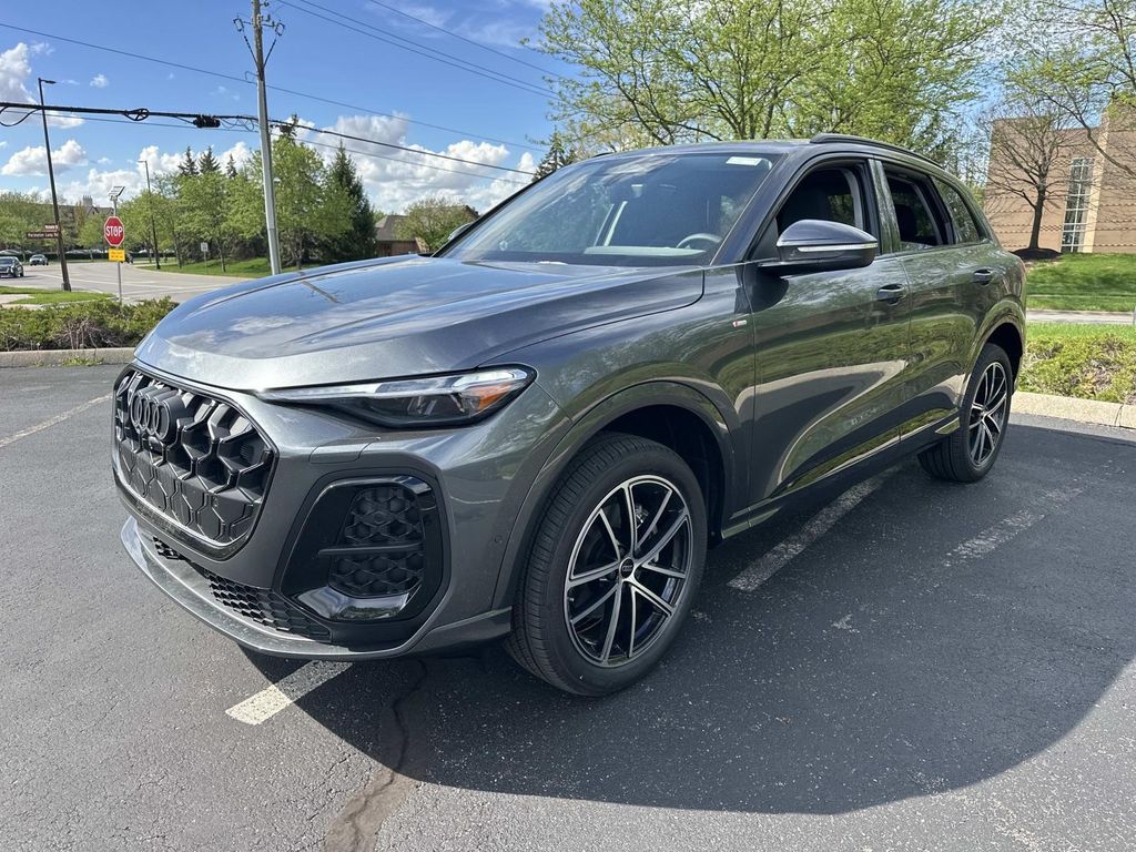 New 2026 Audi Q5 Premium Plus TFSI quattro S tronic