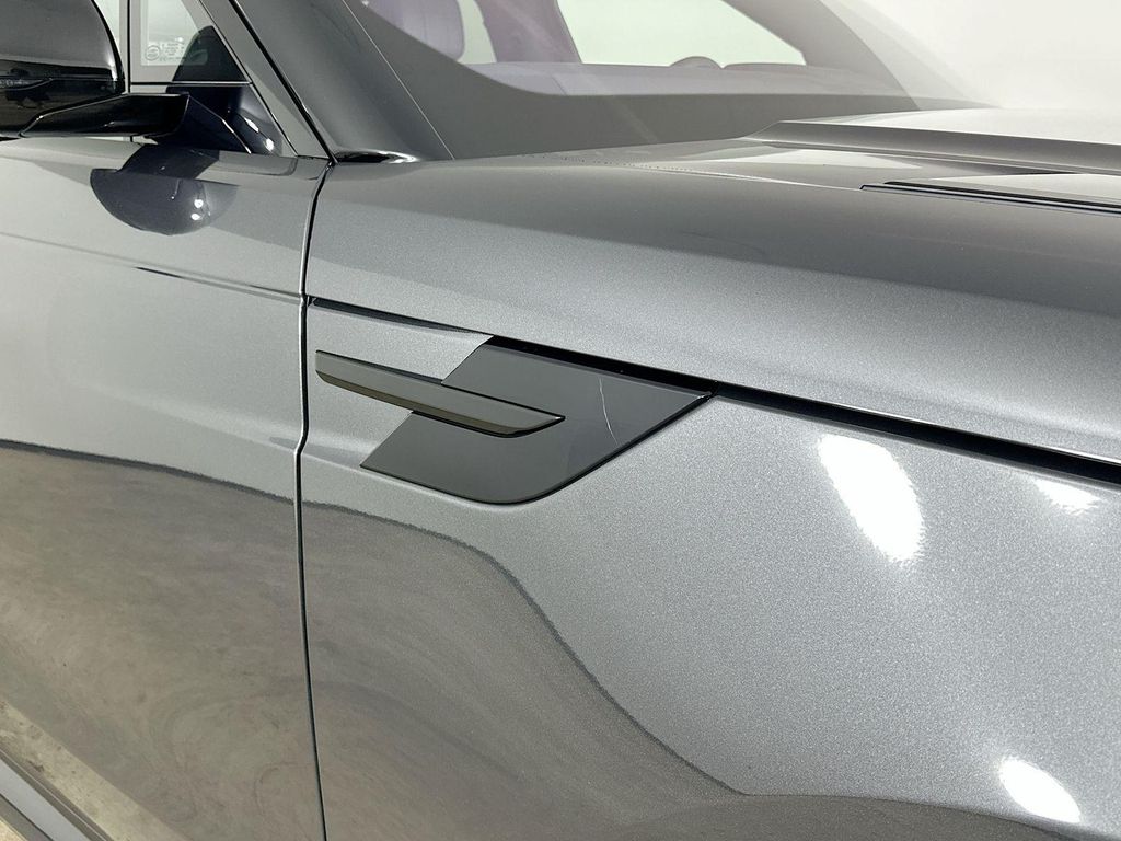 2023 LAND Rover RANGE ROVER SPORT SE — фото 9