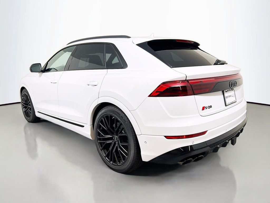 صورة 5 لـ 2025 AUDI SQ8 4.0T PREMIUM PLUS