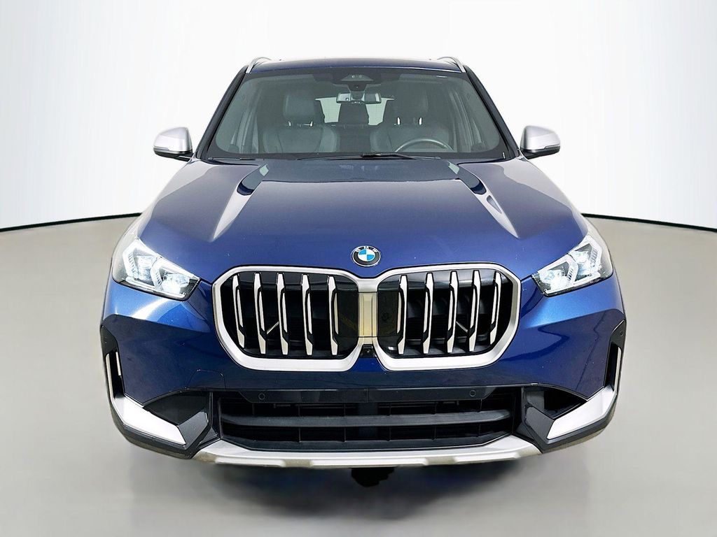 صورة 2 لـ 2023 BMW X1 XDRIVE28I